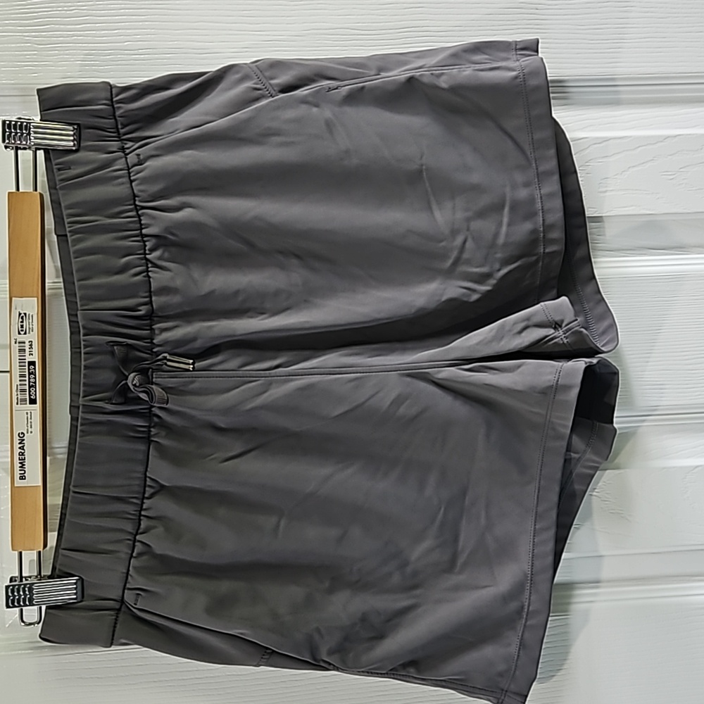 Willit short size medium color gray